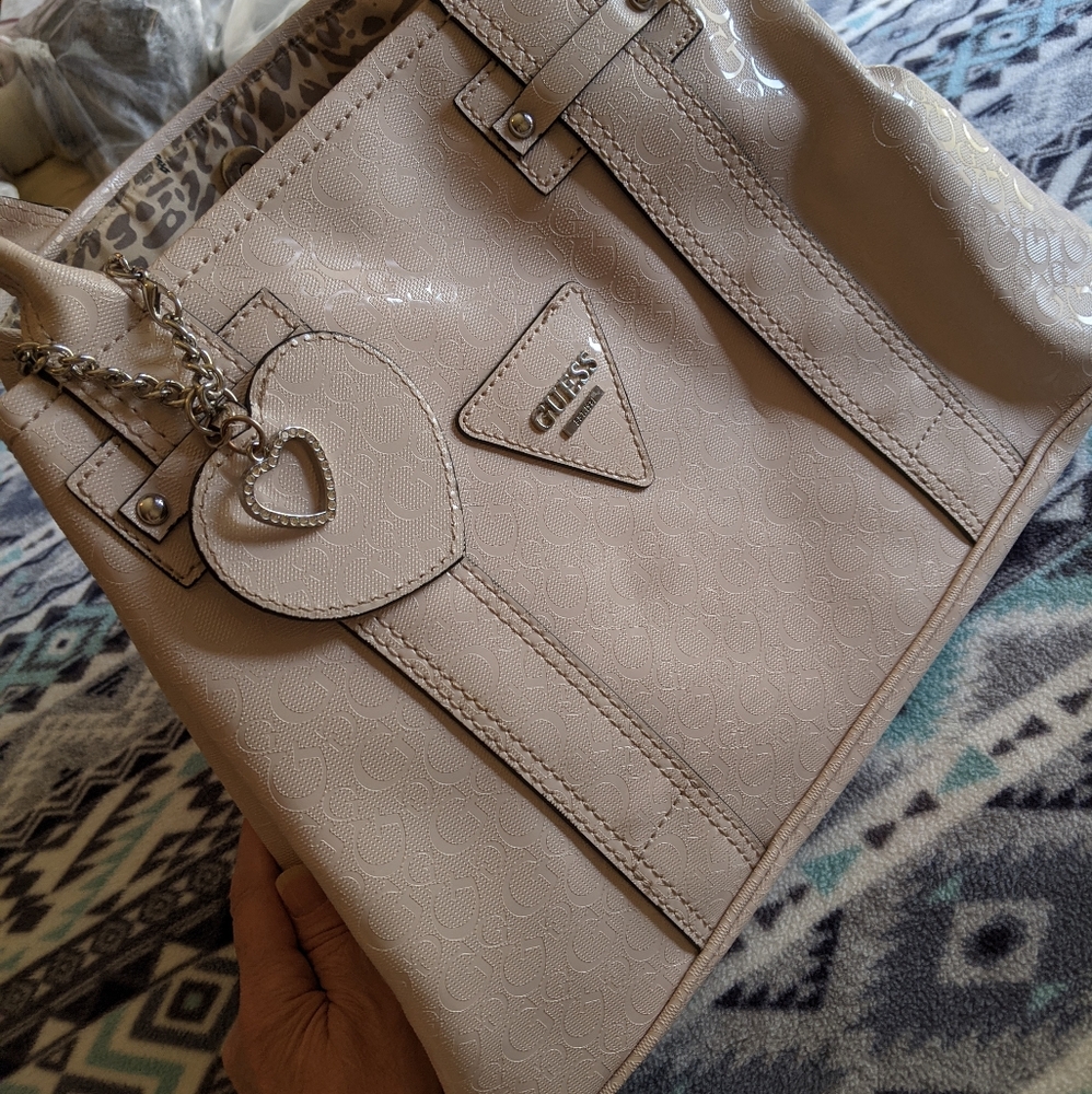 Guess Purse/Bag - Picture 2 of 16